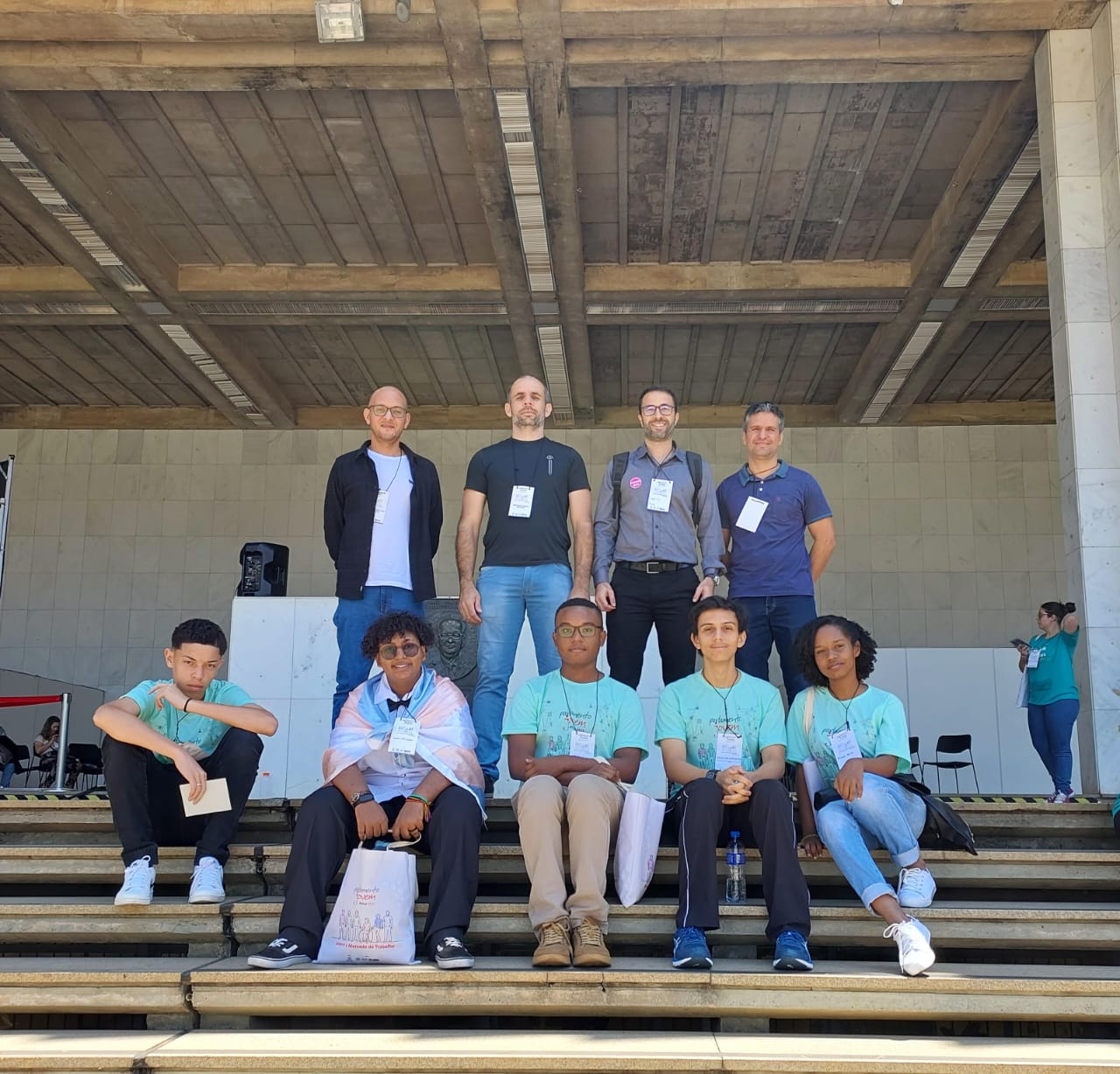 Estudantes do parlamento Jovem Polo Vale do Piranga, na Assembleia Legislativa, em Belo Horizonte